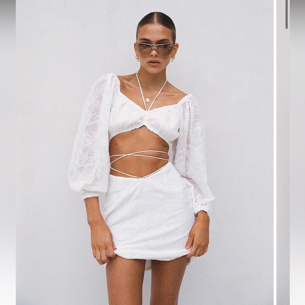 SABO SKIRT Chic White Wrap Top and Skirt Set